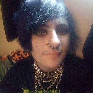 Meet your Posher, Wolfie